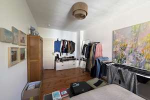 Hübsche Single-Wohnung in begehrter Wohnlage!
***abgez. Dielen***Duschbad***Bezugsfrei 07/26*** – Die vollständige Adresse der Immobilie erhältst du vom Anbieter., 10405 Prenzlauer Berg, Berlin – Vorschaubild 6