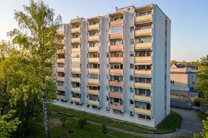 Großzügig geschnittene 4 ZKB Wohnung mit 2x Balkone - Augsburg, Haunstetten
