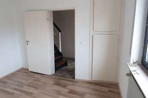 Dielheim - Haus mit 5 Zimmer, Carport und Garage – . ., 69234 Dielheim – Vorschaubild 3