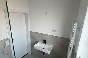 Frisch kernsanierte 2-Zimmer-Wohnung mit Balkon in Nürnberg - Erstbezug nach Sanierung – Die vollständige Adresse der Immobilie erhältst du vom Anbieter., 90449 Röthenbach West, Nürnberg – Vorschaubild 10