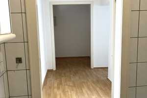 helle 2 Zimmer Wohnung mit Balkon im Zentrum von Hannover Erstbezug nach Renovierung! – Am Marstall  16, 30159 Hannover – Vorschaubild 24