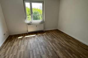 Sanierte Wohnung mit zwei Zimmern und Balkon in Chemnitz – Die vollständige Adresse der Immobilie erhältst du vom Anbieter., 9126 Gablenz, Chemnitz – Vorschaubild 8