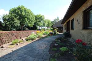 Hier wohnen Sie unmittelbar am Krefelder Stadtwald! ( Bungalow ) – Gatzenstraße 3, 47802 Verberg, Krefeld – Vorschaubild 3