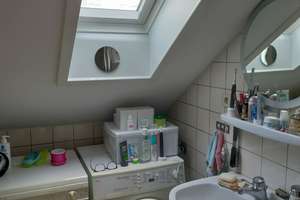 gemütliche 2,5-Zimmer-Dachgeschosswohnung mit Balkon – Dieterlestraße 94, 70469 Feuerbacher Tal, Stuttgart – Vorschaubild 5