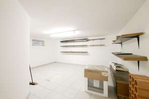 Großzügige renovierte 4-Zimmer-Wohnung mit 2 Bädern, Balkon & EBK in Schloß Neuhaus – Almering 5, 33104 Schloß Neuhaus, Paderborn – Vorschaubild 34