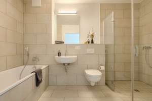 Kompates Stadthaus mit klarer Struktur | 5 Zimmer | ca. 137 m² | Ost-Terrasse – Lüdersworth 33, 30539 Bemerode, Hannover – Vorschaubild 14