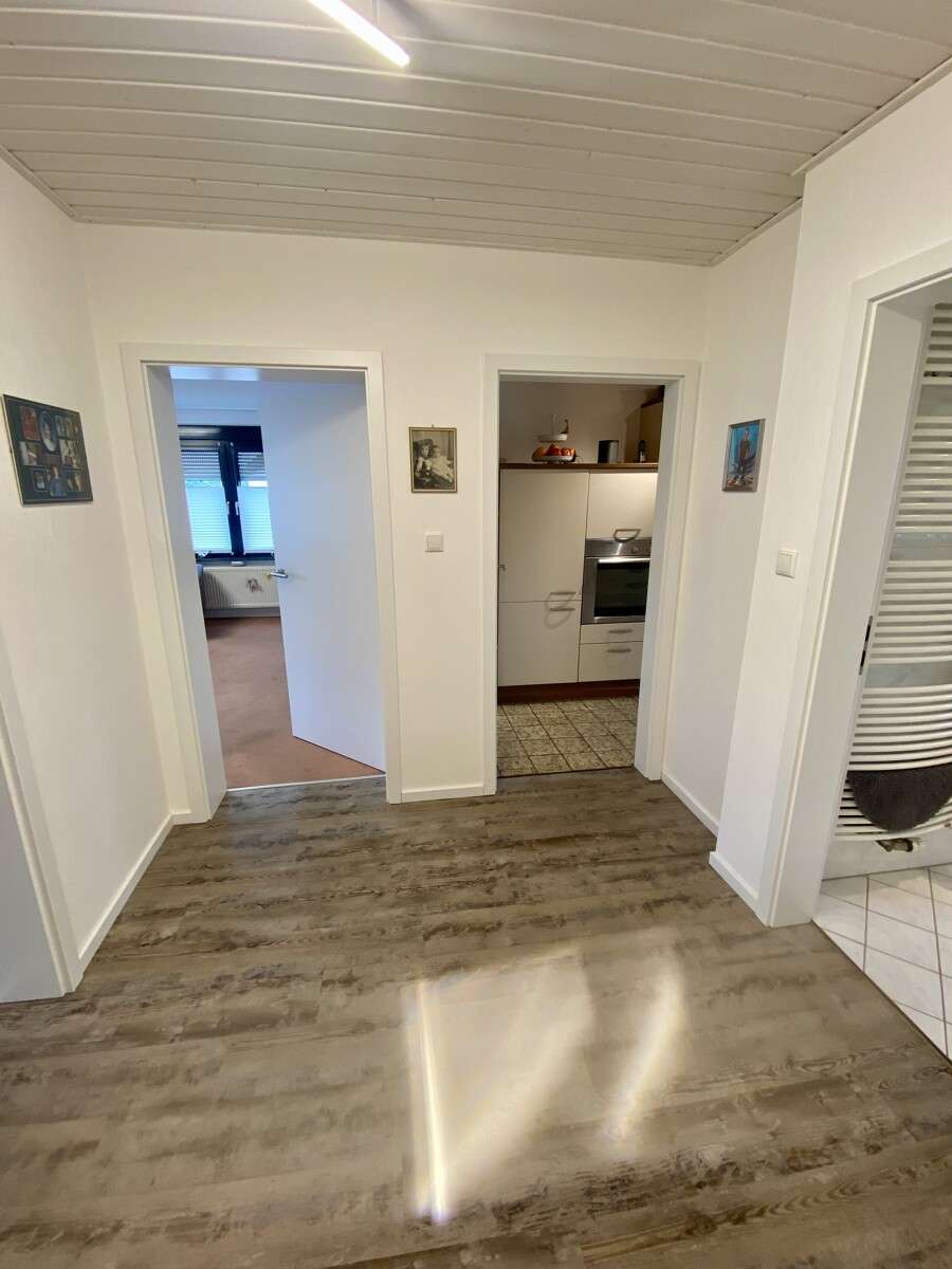 Immobilie in Reinhardshagen - Attraktives Zweifamilienhaus in Reinhardshagen - Frei nach Absprache - Bild 17