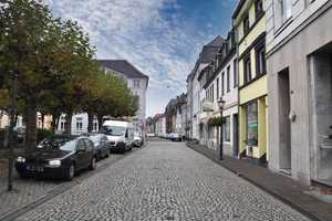 Renditeobjekt: Gepflegtes MFH mit 4 Wohneinheiten und 2 Gewerbeeinheiten – Krefeld – Vorschaubild 18