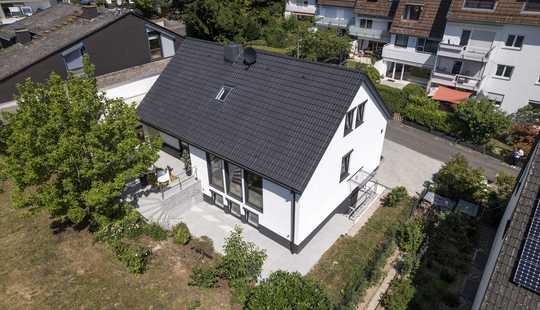 Bild von Lichtdurchflutetes freistehende Einfamilienhaus mit Garten, Garage, Energielevel A, Top-Zustand