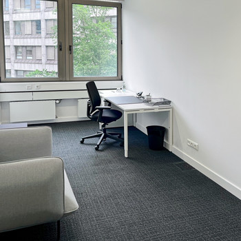 Privater Büroraum für 1 Person in Regus Perlach