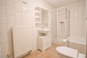 DIETZ: 3 Zimmer-Dachgeschosswohnung im Santo-Tirso-Ring von Groß-Umstadt! – Die vollständige Adresse der Immobilie erhältst du vom Anbieter., 64823 Groß-Umstadt – Vorschaubild 10