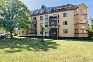 AKTION! Selbstbezug 2-Zimmer-Wohnung mit Balkon in ruhiger Wohnlage – Ramsteinweg 15a, 14165 Zehlendorf, Berlin – Vorschaubild 2