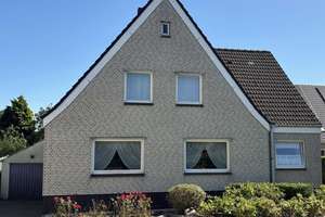 NEUER PREIS: Großzügiges Einfamilienhaus mit zusätzlichem Grundstück – Schönberger Landstraße 6, 24232 Schönkirchen – Vorschaubild 3
