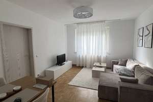 Studenten aufgepasst ! Wohngemeinschaft, 3 Zimmerwohnung mit neuer Einbauküche ! – Kaiser-Karl-Ring 2, 55118 Neustadt, Mainz – Vorschaubild 2