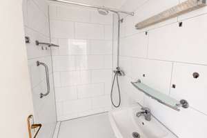 D-Zoo! Erstbezug nach Renovierung - Sonnige 3 Zimmer Wohnung - 2 Balkone - Parkett - Fußbodenheizung – Achenbachstraße 154, 40237 Düsseltal, Düsseldorf – Vorschaubild 8