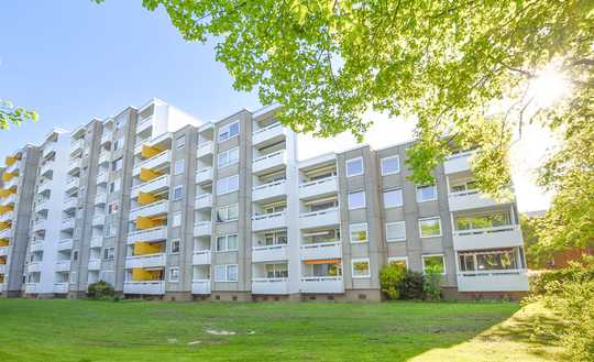 Mit Blick ins Grüne! Großzügige 4-Zimmer-Wohnung mit Balkon in der Nordstadt.