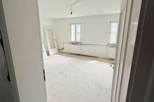 2 Zimmer Wohnung: Erstbezug nach Sanierung in historischem Hof in Poll – Rolshover Straße 526, 51105 Poll, Köln – Vorschaubild 5