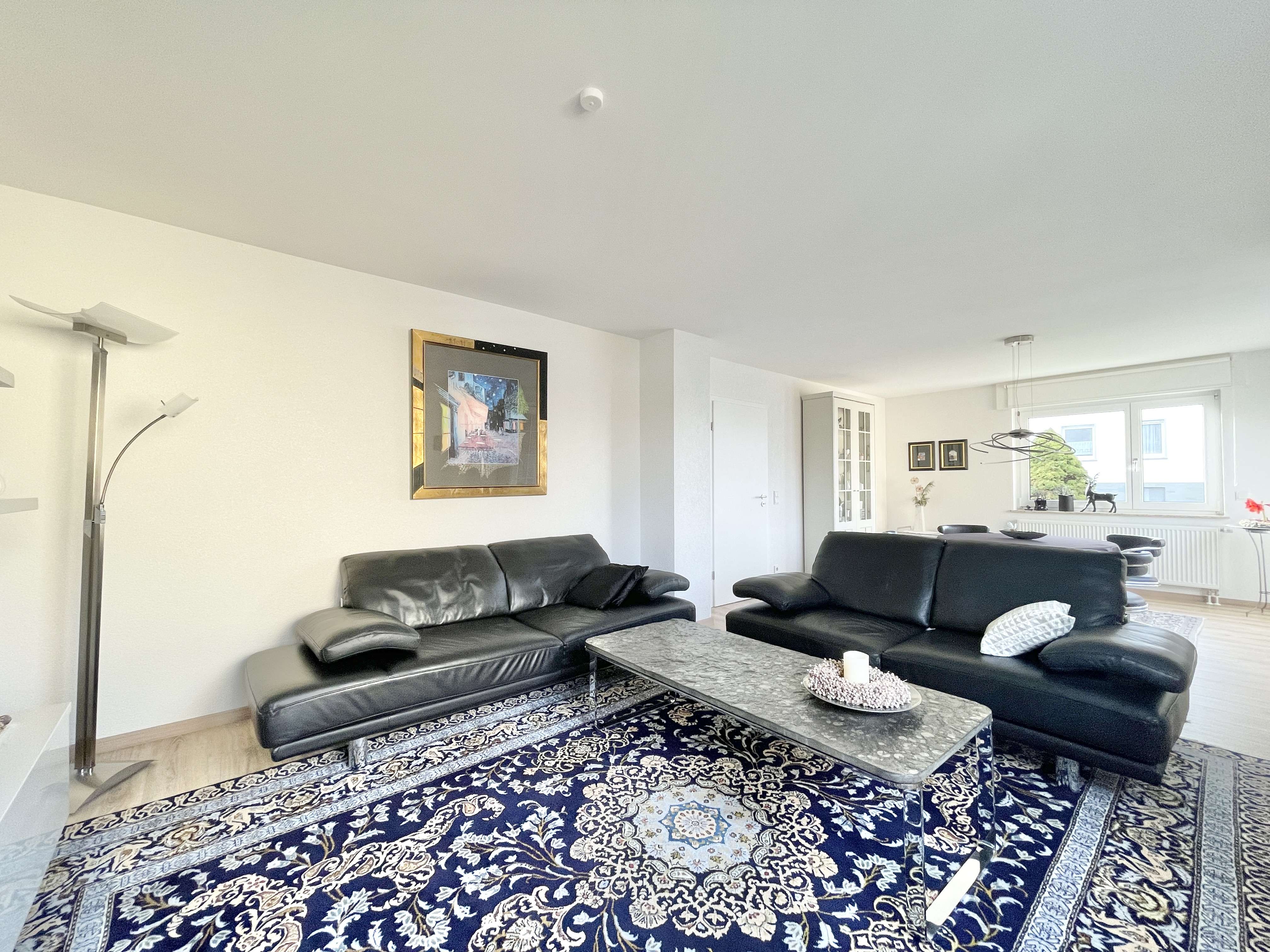 Immobilie in Hohenstein - EINZIEHEN UND WOHLFÜHLEN! TOP RENOVIERTES EINFAMILIENHAUS IN 1A WOHNLAGE IN HOHENSTEIN BREITHARDT - Bild 7