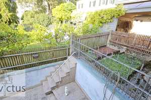 Ein Haus neben einem Schloß mit Platz, Garten und Hof. Lassen Sie Ihre Träume wahr werden. – Heilbronn (Kreis) – Vorschaubild 4