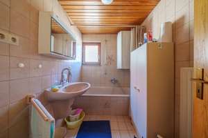 Einfamilienhaus mit zwei Wohnungen und rund 184 m² Wohnfläche – ideal für Handwerker und kreati – 88260 Argenbühl – Vorschaubild 11