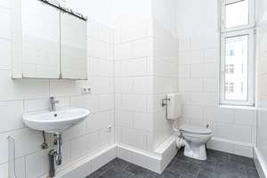 Bezugsfreie 2-Zimmer-Wohnung im ruhigen Hinterhaus – Mühsamstraße 68, 10249 Friedrichshain, Berlin – Vorschaubild 7