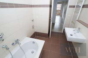 Aufwachen mit Kaffeeduft - Moderne 3-Raum Wohnung mit Tageslichtbad und Balkon! – Hafenstr. 11, 39106 Alte Neustadt, Magdeburg – Vorschaubild 7