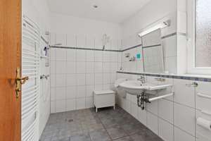 Property thumbnail 16