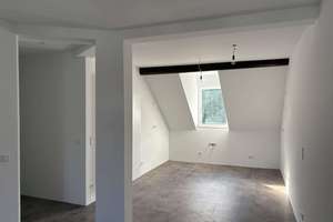 Lifestyle und Lebensqualität in einer sanierten Dachgeschosswohnung eines Jugendstilhauses! – Die vollständige Adresse der Immobilie erhältst du vom Anbieter., 45127 Ostviertel, Essen – Vorschaubild 2