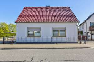 Einfamilienhaus | 155 m² Wfl. | 6 Zimmer | 785 m² Grundstück | nahe Frankfurt (Oder) – Die vollständige Adresse der Immobilie erhältst du vom Anbieter., 15295 Ziltendorf – Vorschaubild 1