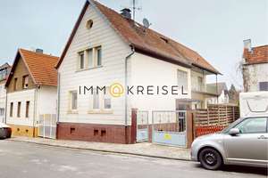 *Nur 1% Provision* Haus mit Geschichte und viel Raum für neue Ideen – freistehendes Zweifamilienhaus