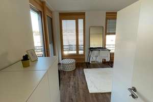 Neuwertige 3-Raum-Dachgeschosswohnung mit Balkon und Einbauküche in Kirchheim unter Teck – Rosa-Heinzelmann-Straße 12, 73230 Kirchheim unter Teck – Vorschaubild 11