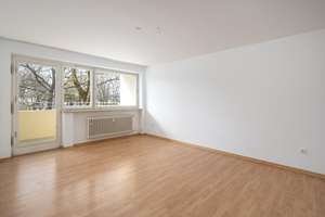 Sehr gut geschnittene 3-Zimmer-Wohnung mit Südbalkon & Tiefgarage – Die vollständige Adresse der Immobilie erhältst du vom Anbieter., 80935 Lerchenau-Ost, München – Vorschaubild 3