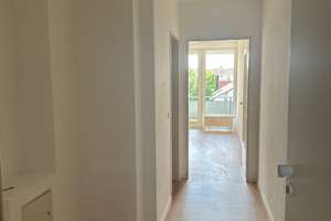 Ideal für Singles - helle 1-Zimmer-Wohnung mit Balkon in Hannover -Vahrenwald. – Karl-Imhoff-Weg 28, 30165 Vahrenwald, Hannover – Vorschaubild 7