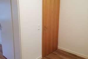 Schöne modernisierte 2 Raum- Wohnung in Köln Bilderstöckchen! Balkon und Gartenmitnutzung – Die vollständige Adresse der Immobilie erhältst du vom Anbieter., 50739 Bilderstöckchen, Köln – Vorschaubild 8