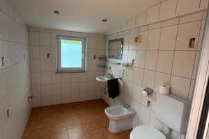 Schöne DHH mit Terrasse und Garten sowie Doppelgarage – Dammstraße 4, 41569 Rommerskirchen – Vorschaubild 11