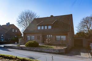 Naturnahes Leben mit der Großfamilie im "Kempener-Feld" von Krefeld Hüls – Die vollständige Adresse der Immobilie erhältst du vom Anbieter., 47839 Hüls, Krefeld – Vorschaubild 4