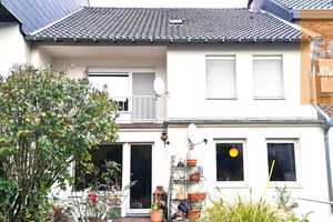 AC-Brand: Zweifamilienhaus mit 2 getrennten Wohneinheiten, EG Wohnung frei, eigener Garten – Auf der Ell 7, 52078 Aachen – Vorschaubild 1