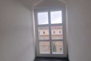 Altbau trifft Design - Exklusive 3,5 -Zimmer-Wohnung mit Homeoffice & Ankleide – Die vollständige Adresse der Immobilie erhältst du vom Anbieter., 90763 Altstadt, Innenstadt, Fürth – Vorschaubild 11