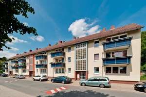 Renovierte 4-Zimmer-Wohnung mit Balkon! – Kornstr. 47, 49088 Sonnenhügel, Osnabrück – Vorschaubild 1