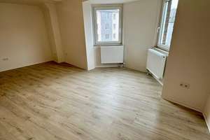 Großzügige 4-Zimmer-Wohnung mit ca. 135 m², Balkon, 2 Bädern, Aufzug und Garage in Düsseldorf-Bilk – 40223 Bilk, Düsseldorf – Vorschaubild 18