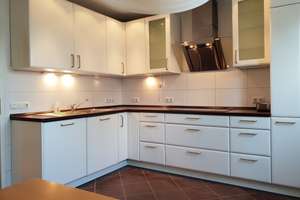 Bielefeld-BRAKE! Mehrfamilienhaus/ EFH + großer Garten, 200qm Wohnfläche für bis zu 3 Familien – Die vollständige Adresse der Immobilie erhältst du vom Anbieter., 33729 Heepen, Bielefeld – Vorschaubild 6