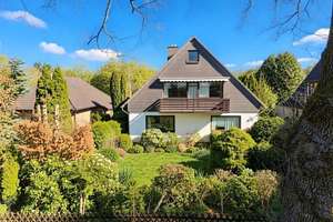 FAMILIENTRAUM. Charmantes EFH. mit TOP-Ausstattung u. Option als Zweifamilienhaus. HH-Poppenbüttel. – Die vollständige Adresse der Immobilie erhältst du vom Anbieter., 22399 Poppenbüttel, Hamburg – Vorschaubild 1