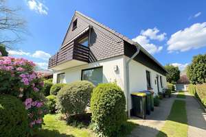 FAMILIENTRAUM. Charmantes EFH. mit TOP-Ausstattung u. Option als Zweifamilienhaus. HH-Poppenbüttel. – Die vollständige Adresse der Immobilie erhältst du vom Anbieter., 22399 Poppenbüttel, Hamburg – Vorschaubild 3