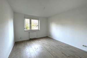 Familiäre 3-Raumwohnung in Staßfurt - Wir sanieren für Sie ! – Lehrter Straße 1, 39418 Staßfurt – Vorschaubild 10