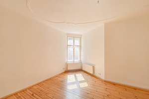 ARNIMKIEZ! GROßZÜGIGE UND KLASSISCHE ALTBAUWOHNUNG MIT BALKON IN PRENZLAUER BERG! PROVISIONSFREI! – Ueckermünder Str. 17, 10439 Prenzlauer Berg, Berlin – Vorschaubild 8