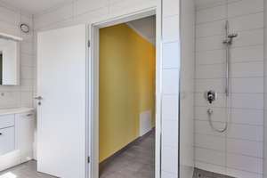 Großräumiges Reihenendhaus mit hochwertiger Ausstattung und Einliegerwohnung in Harheim – 60437 Harheim, Frankfurt am Main – Vorschaubild 23