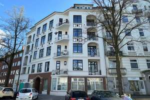 Helle 3-Zi.-Altbau-Whg. mit Balkon in ruhiger Lage von Barmbek