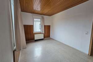 Renovierungsbedürftige 3 Zimmer Wohnung mit Garage – 70372 Kurpark, Stuttgart – Vorschaubild 3