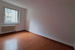 Zentral wohnen mit Ausblick – 2-Zimmer-Wohnung mit Einbauküche in Barmen – Bogenstraße 74, 42283 Barmen, Wuppertal – Vorschaubild 6