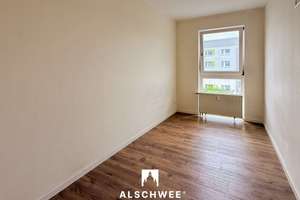 Bezugsfreie modernisierte 1,5-Zimmer-Wohnung mit Balkon, Einbauküche, Aufzug, Tiefgaragenstellplatz – Die vollständige Adresse der Immobilie erhältst du vom Anbieter., 1139 Mickten, Dresden – Vorschaubild 4